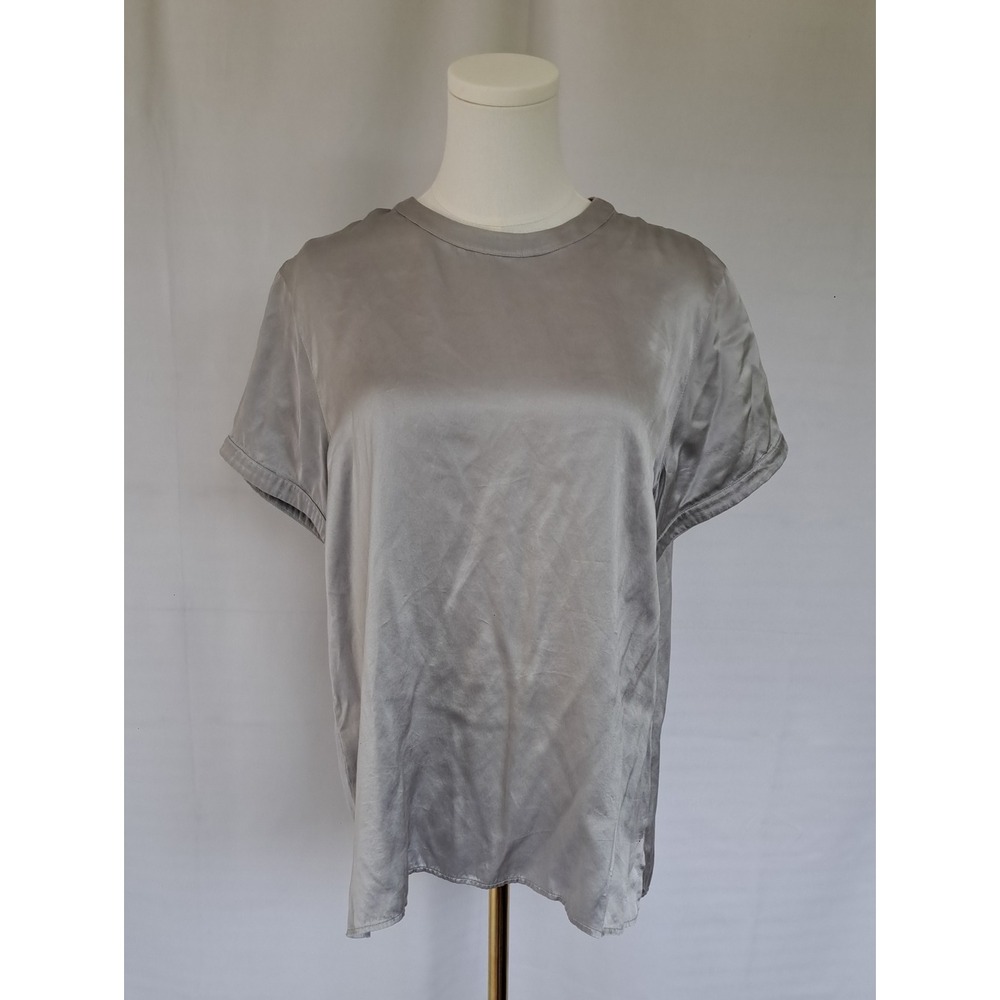 VTG Rena Rowan 100% Silk Silver Top Minimalist Quiet Luxury Crewneck Blouse 12